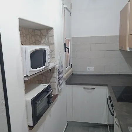 Apartamento Casa Vacanze Hugo *