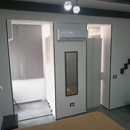 Apartment Casa Vacanze Hugo Botricello