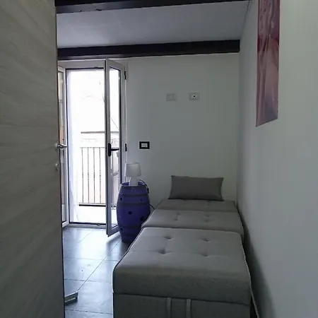 Apartment Casa Vacanze Hugo *